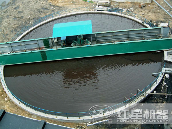 高效濃縮機(jī)實拍